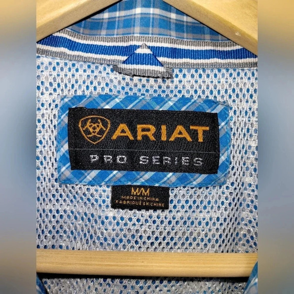 Ariat Professional Series Short Sleeve‎ Blue Plaid size Medium Western Rodeo - Picture 3 of 8